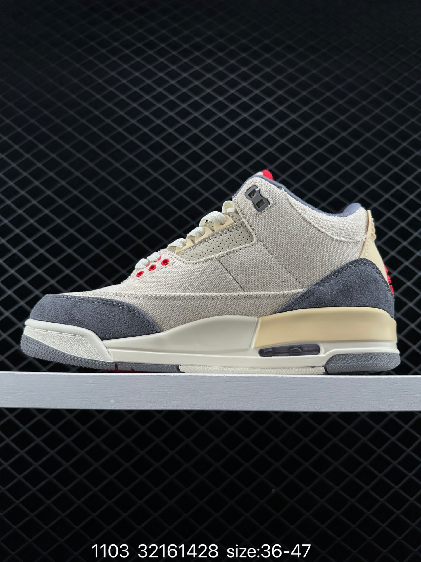 Air Jordan 3 Retro ”Hide and Sneak“